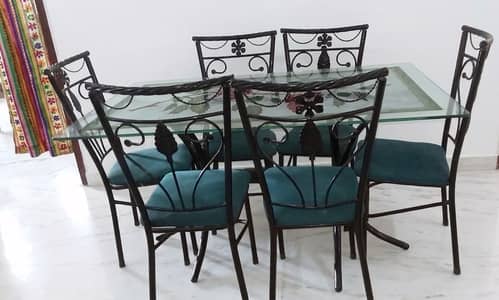 6 seater dinning table