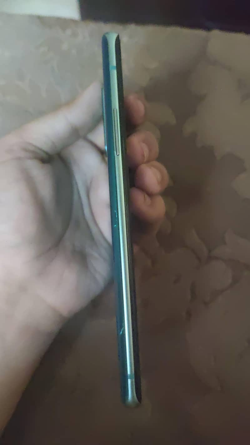 OnePlus 8 2