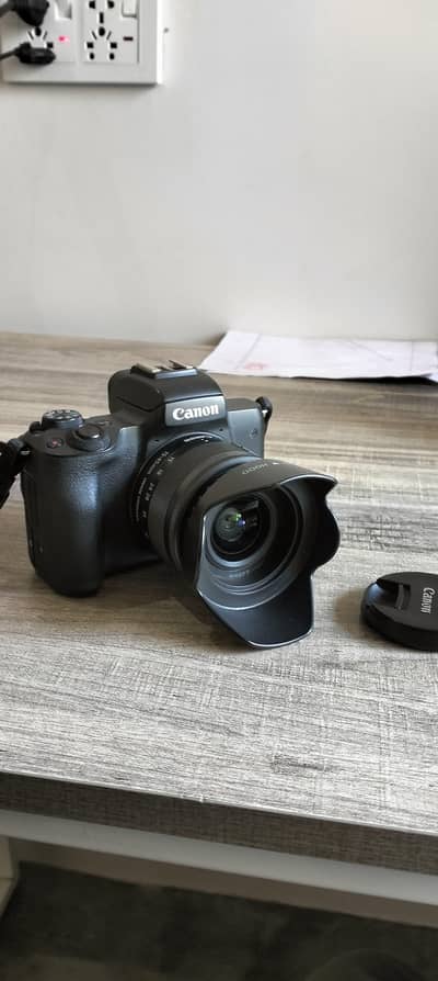 canaon eosm50