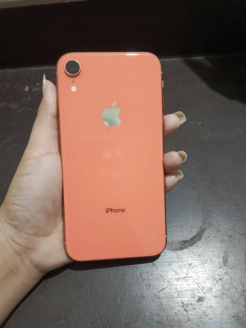 IPHONE XR 3