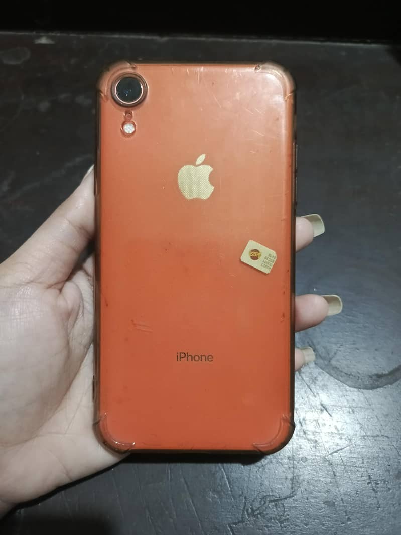 IPHONE XR 7