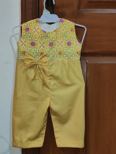 Choti Bachiyon ke Kapray Silwane ki Professional Service