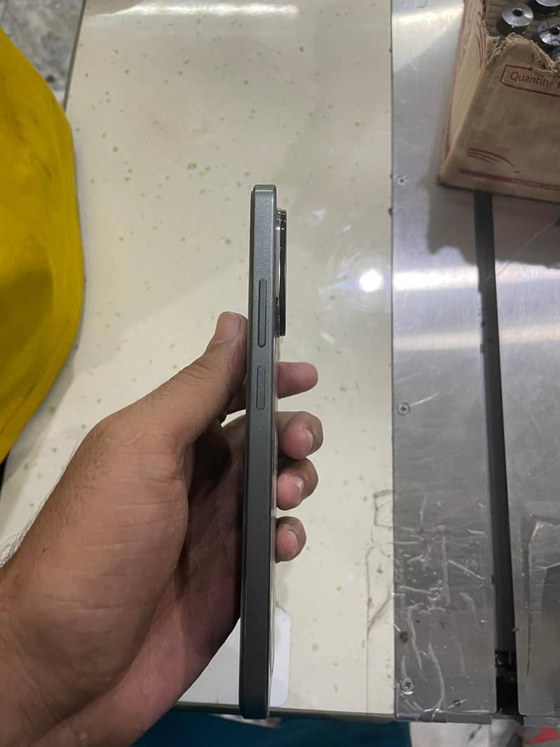 Realme c67 3