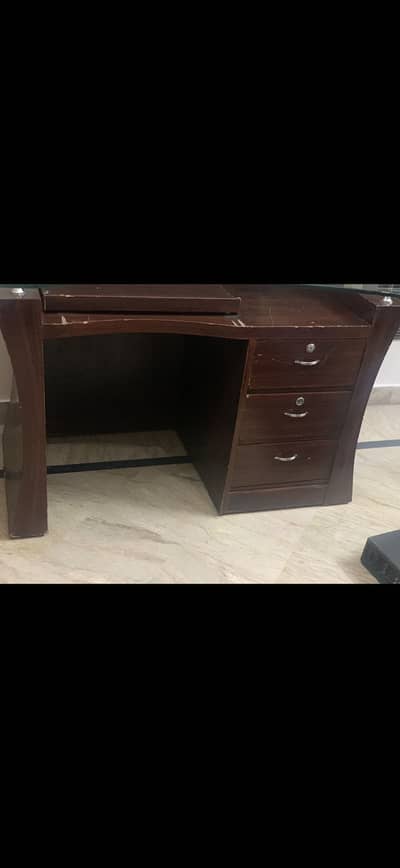 Office table for sale
