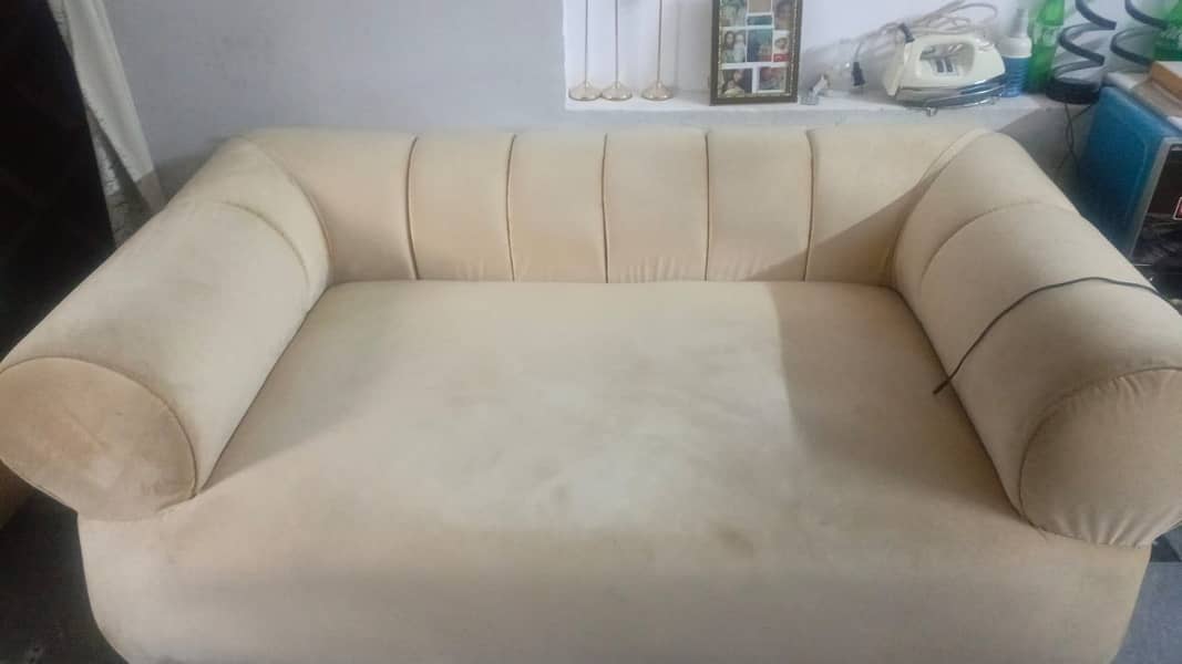 Sofa set with table 2