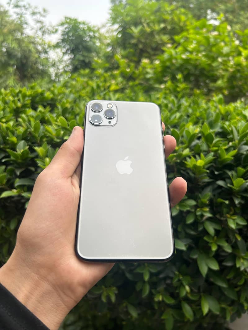 IPhone 11 Pro Max 0
