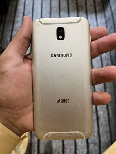 Samsung J7 Pro