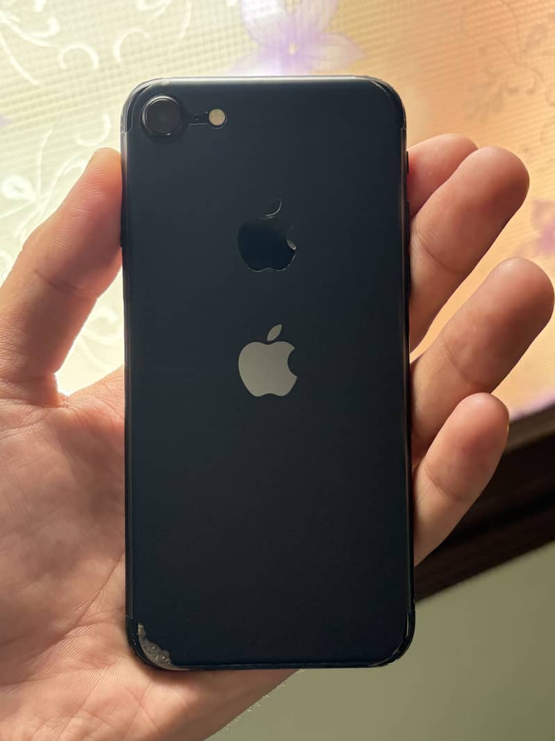 Ipnone se 3 0