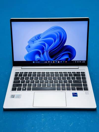 HP Elitebook Core i7 12th Generation laptop . . (16/512 SSD)