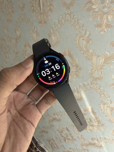Samsung Galaxy Watch 5 Classic