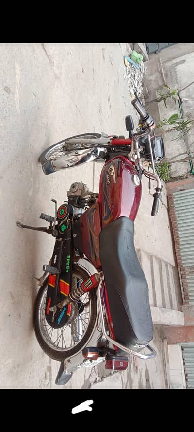 urgent sale - Neat and clean united 70