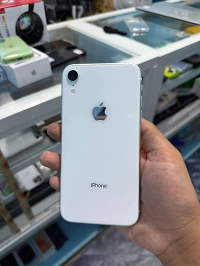 iPhone XR PTA approved with box 256gb my WhatsApp O32519/23/475