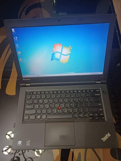 Solid Working Laptop Core I3, 2.4 GHz