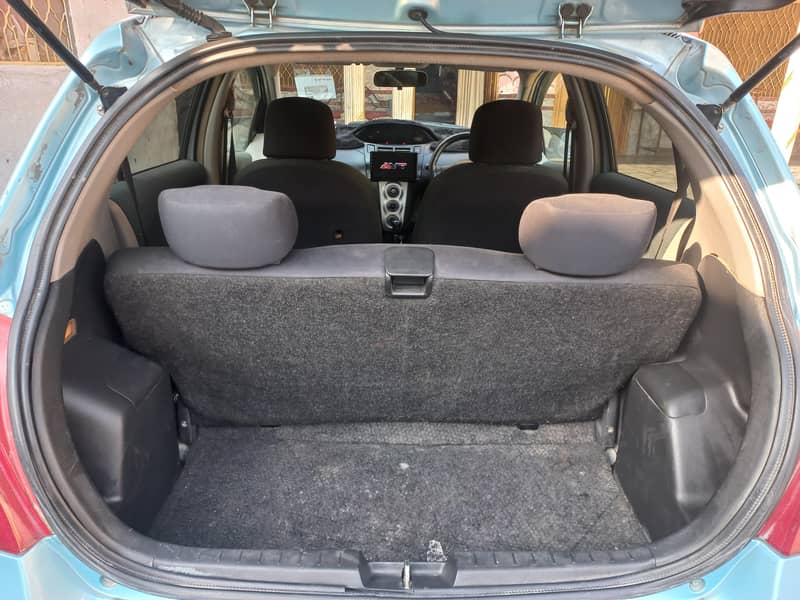 Vitz 2005/9 7