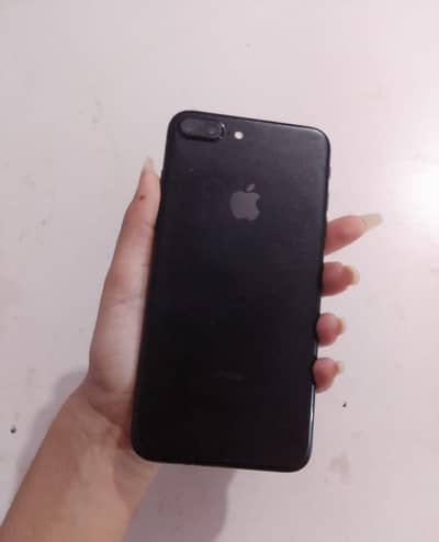 iPhone 7 plus (jet black) 128gb