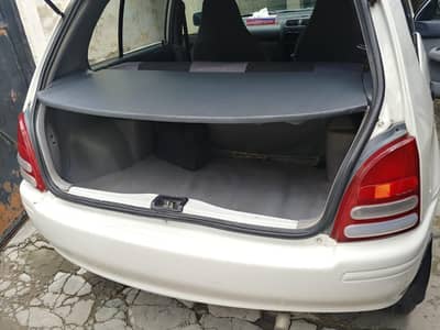 toyota starlet,1300cc,white in fresh condition.