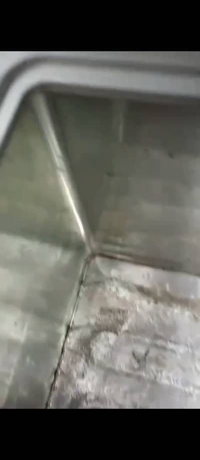 D freezer