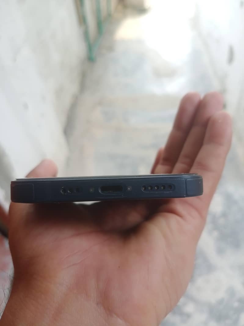 iphone 13 4