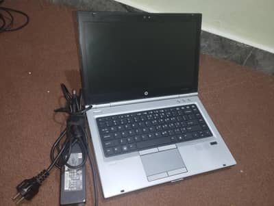 Core i5 8GB RAM 256GB SSD New Battery