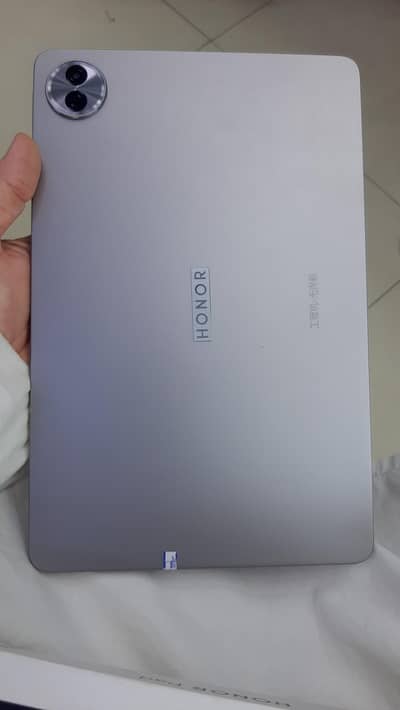 Honor Pad HEY3_W00 8 +8 ram 128 memory 15 version 12.1 inch