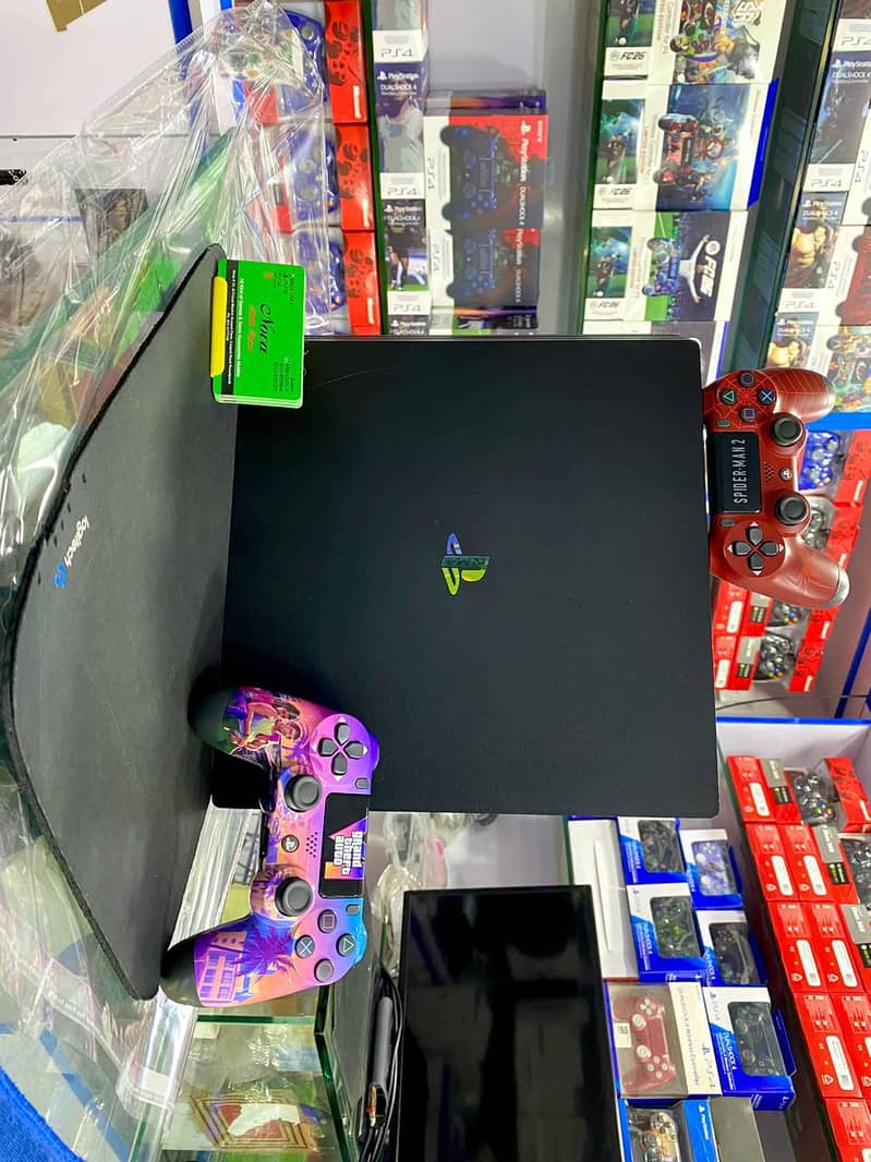 PS4 PRO 1TB 1