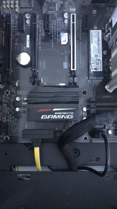 Double A Tiger Gaming PC build white black mirror case