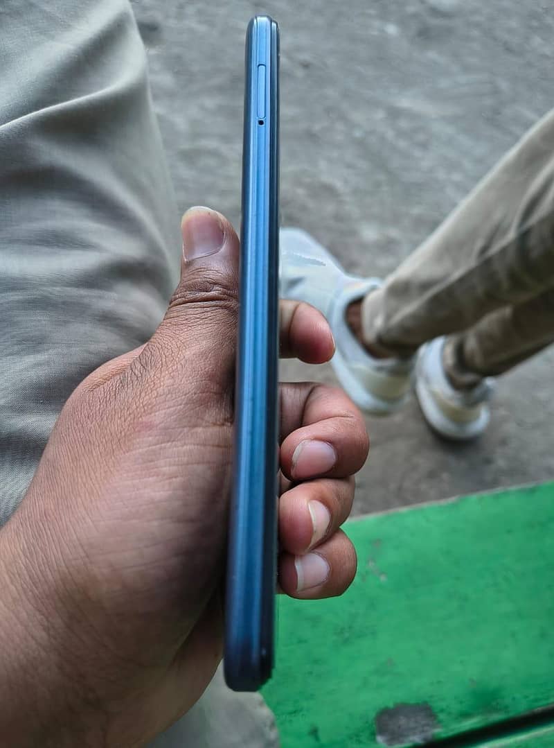 Techno Spark 8c 0