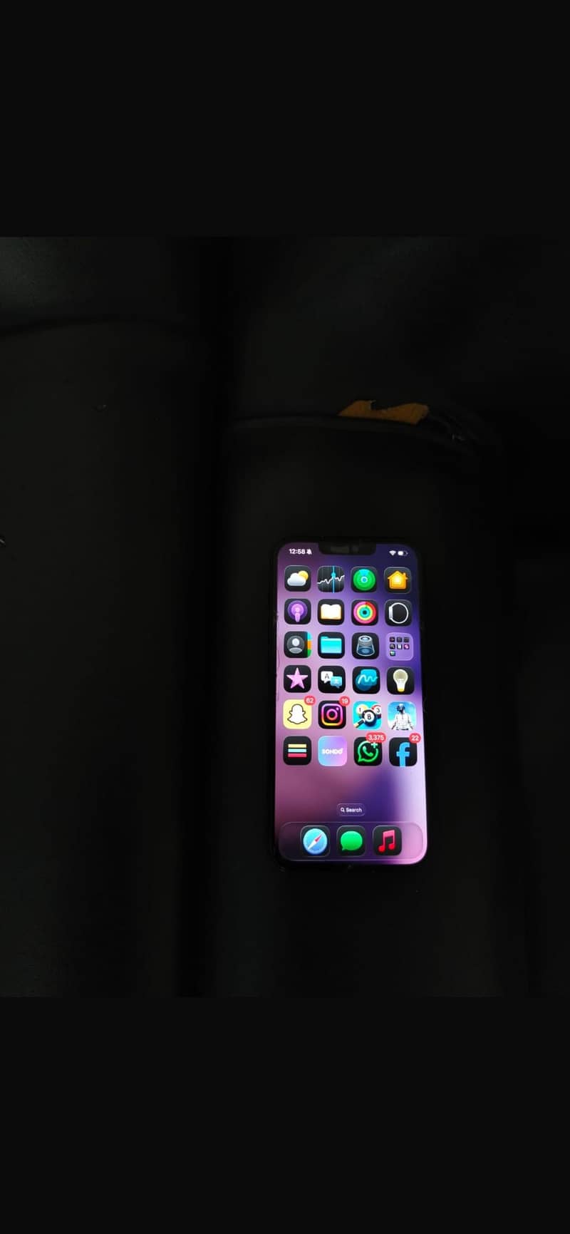 Iphone 16e 9.5/10 6