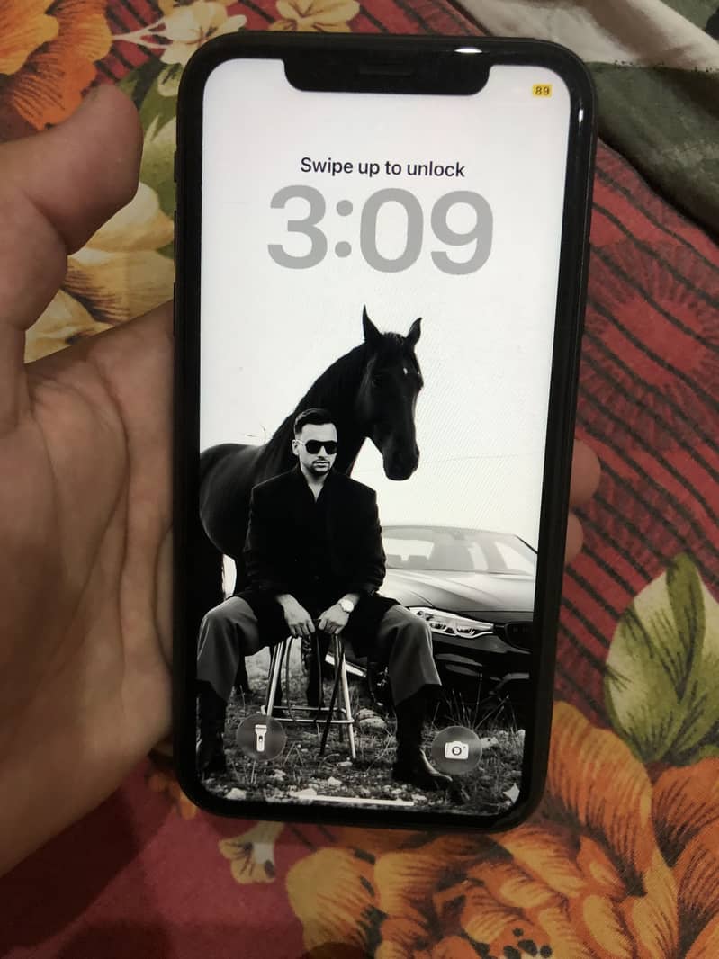 iPhone 11 0