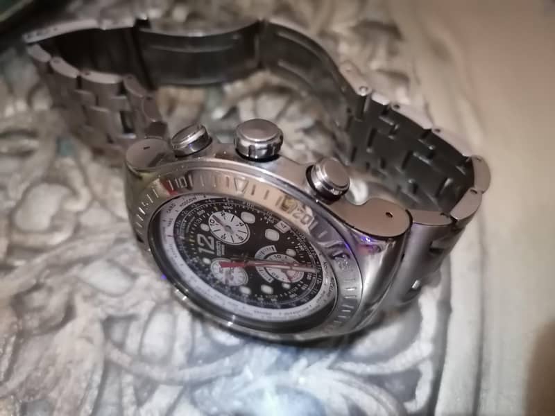 watch 1