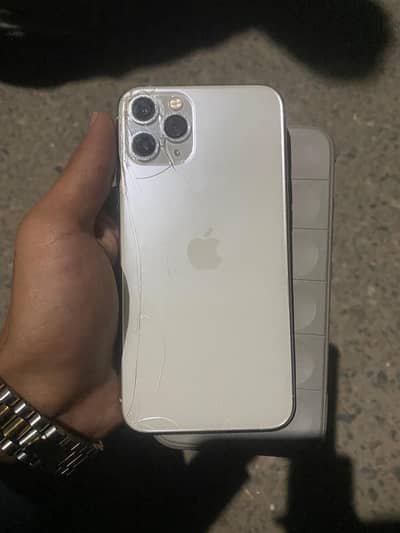 Iphone 11 pro PTA