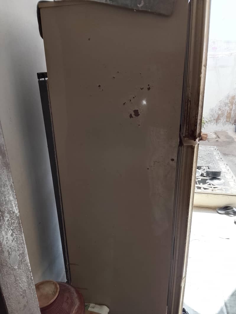 per Refrigerator 1