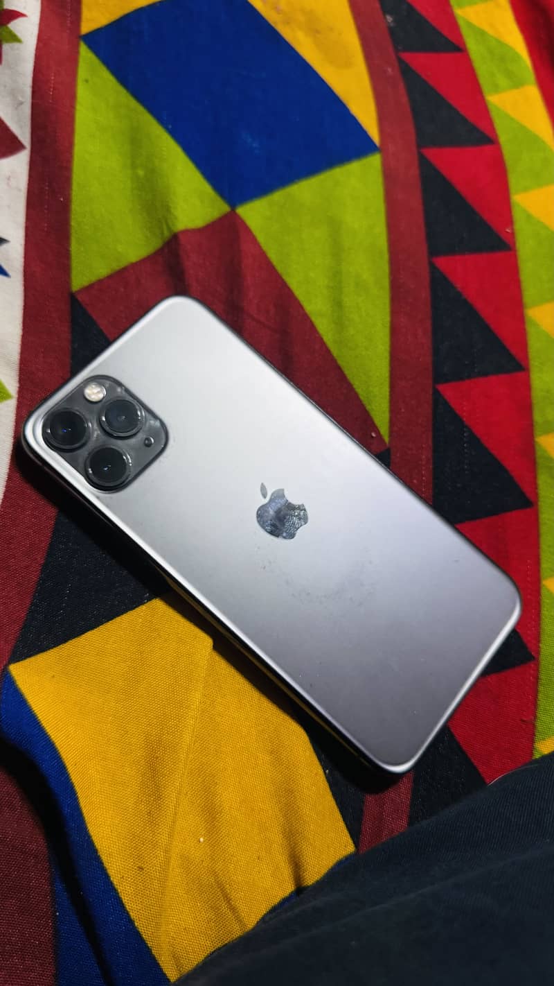 Iphone 11 pro 1
