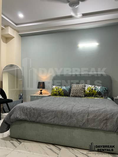 1 BED FURNISHED STUDIO AVAILABLE MONTHLY FOR RENT IN ISLAMABAD E11 2