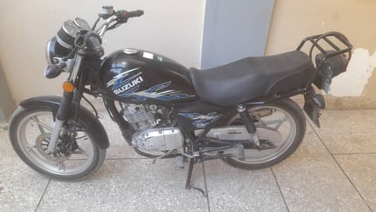 Suzuki GS 150 SE