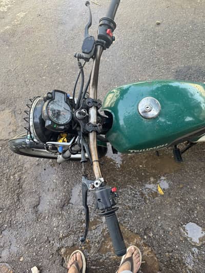 Suzuki 150 racer