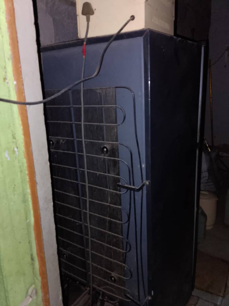 Dawlance refrigerator 8