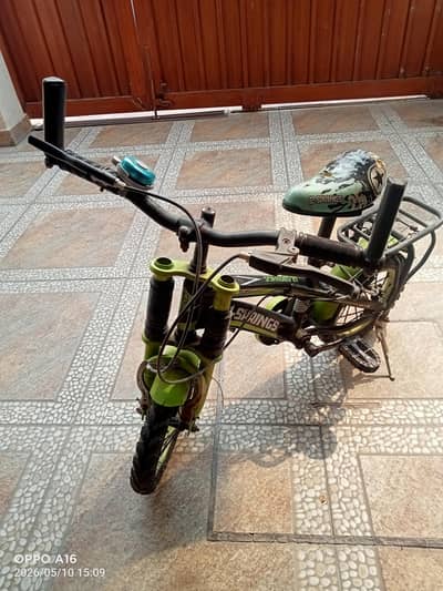 kids bicycle small size Light green color