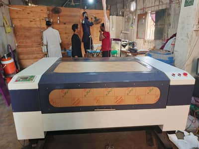 lazer plastic cutting machine