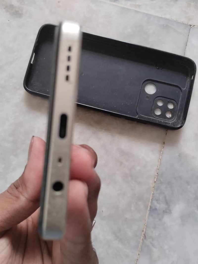Realme C53 3