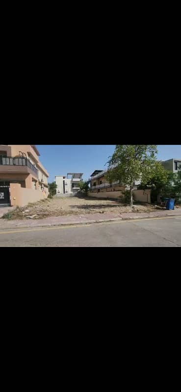 Kanal Plot For Sale DHA 1 SECTOR F