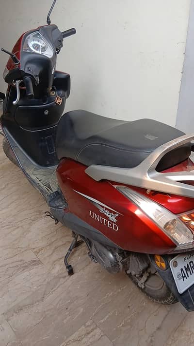 scooty