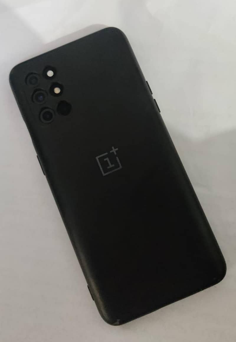 OnePlus 8t 1