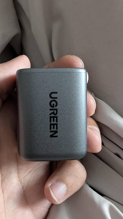UGREEN CD319 Nexode Mini 30w Gan super fast charging USB-C power Ada