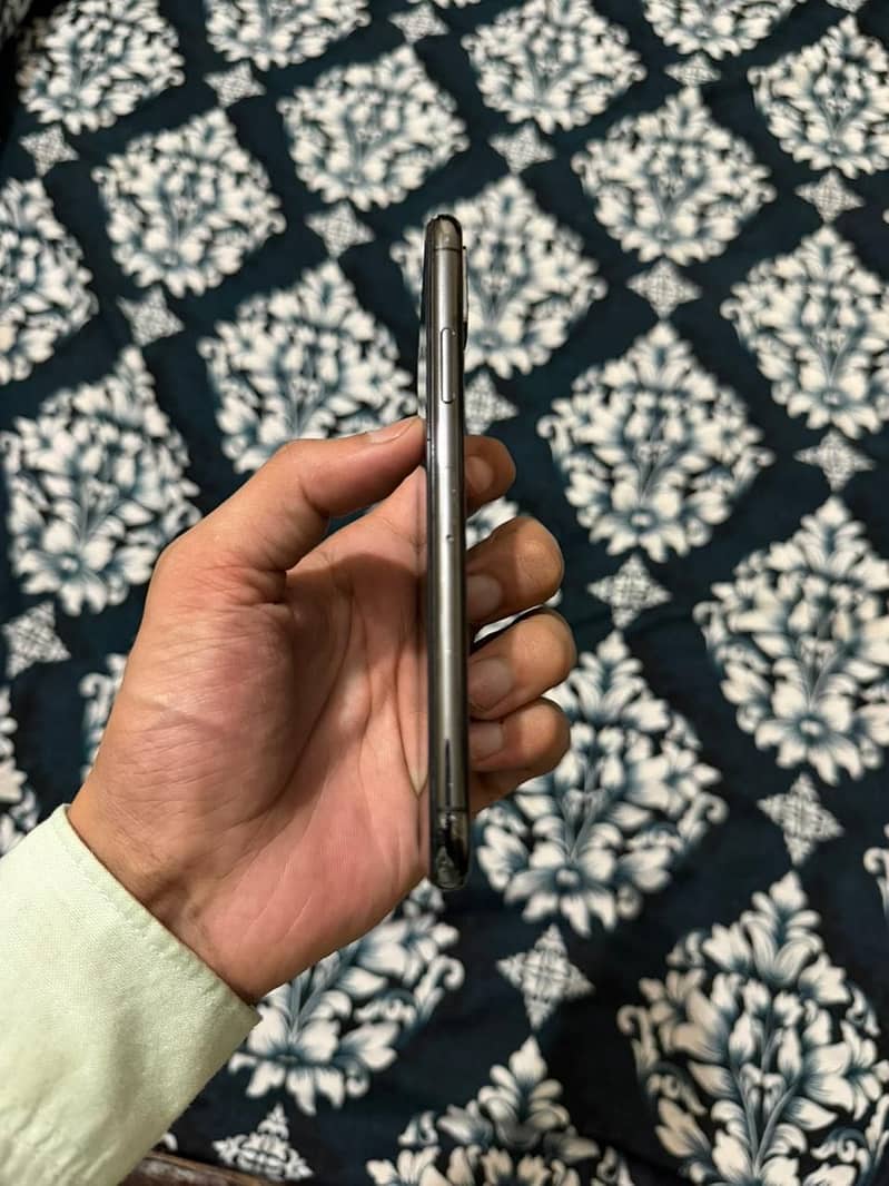 iPhone X 2