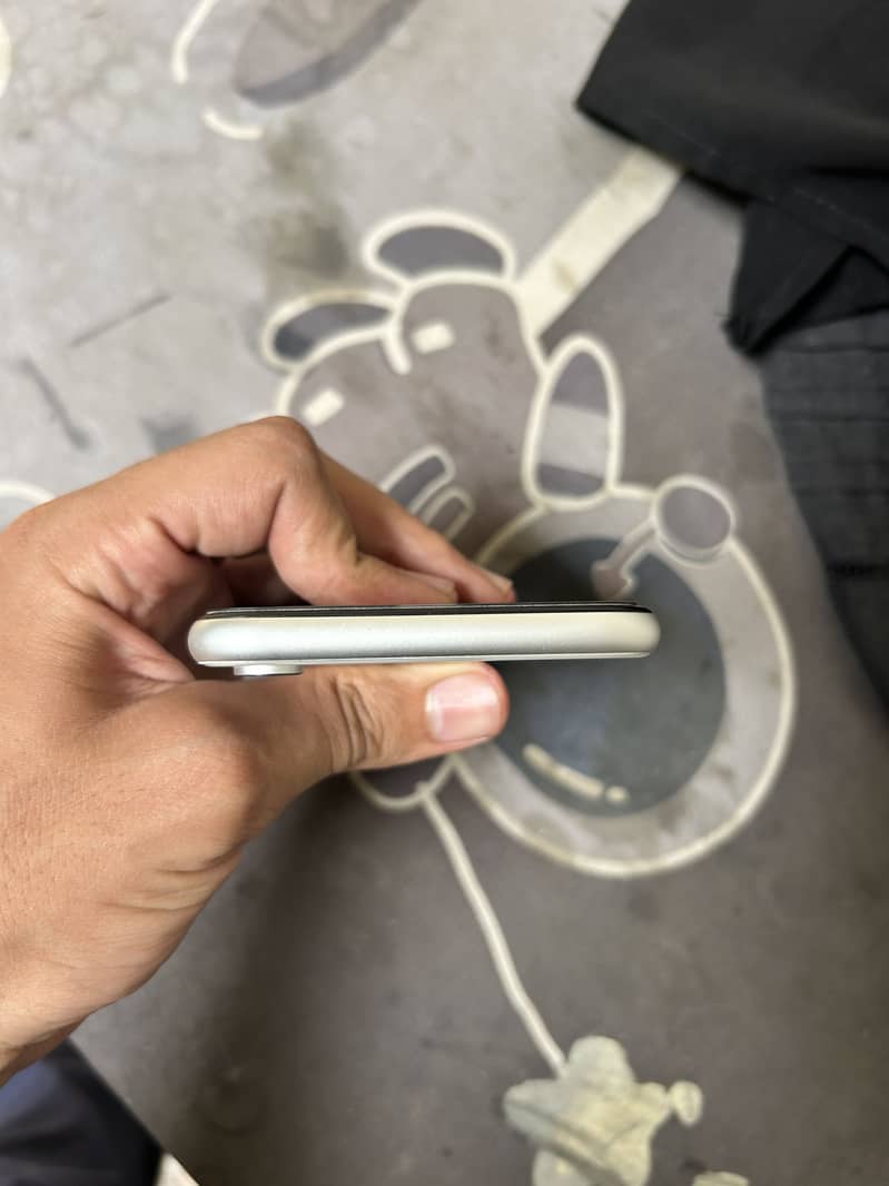iPhone xr 5