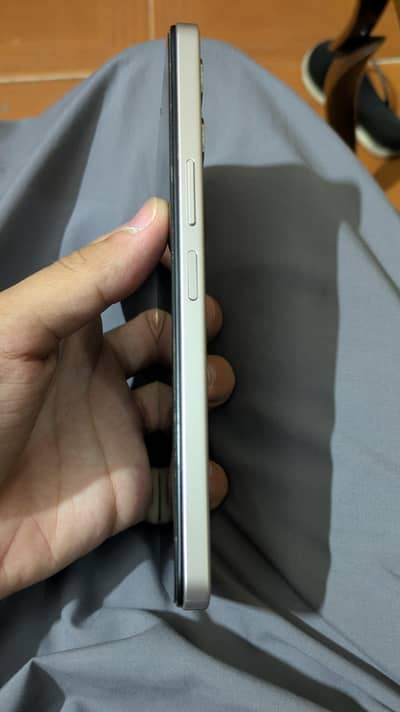 vivo y04