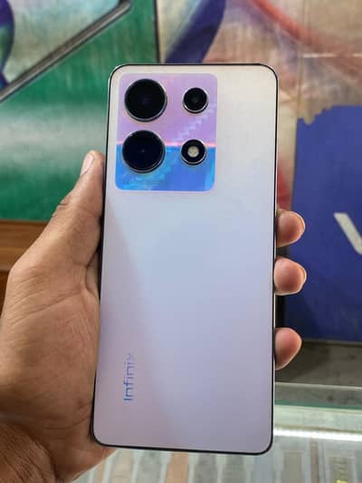 Note 30 Blue