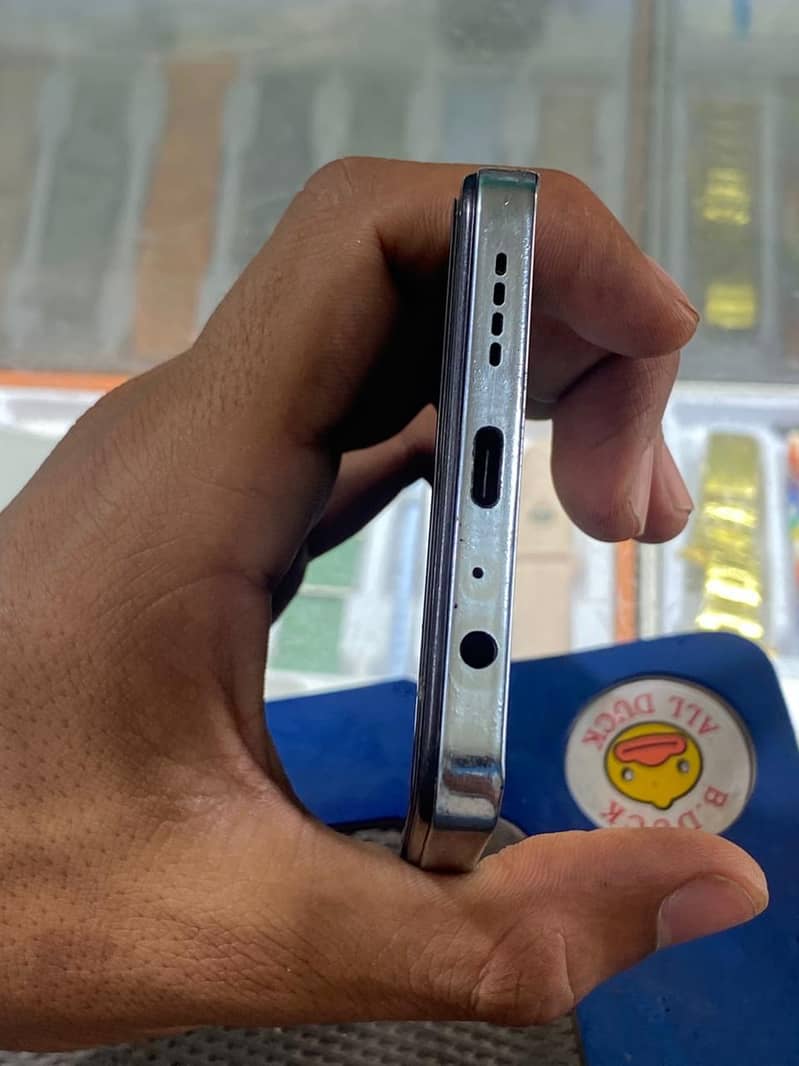 Note 30 Blue 3
