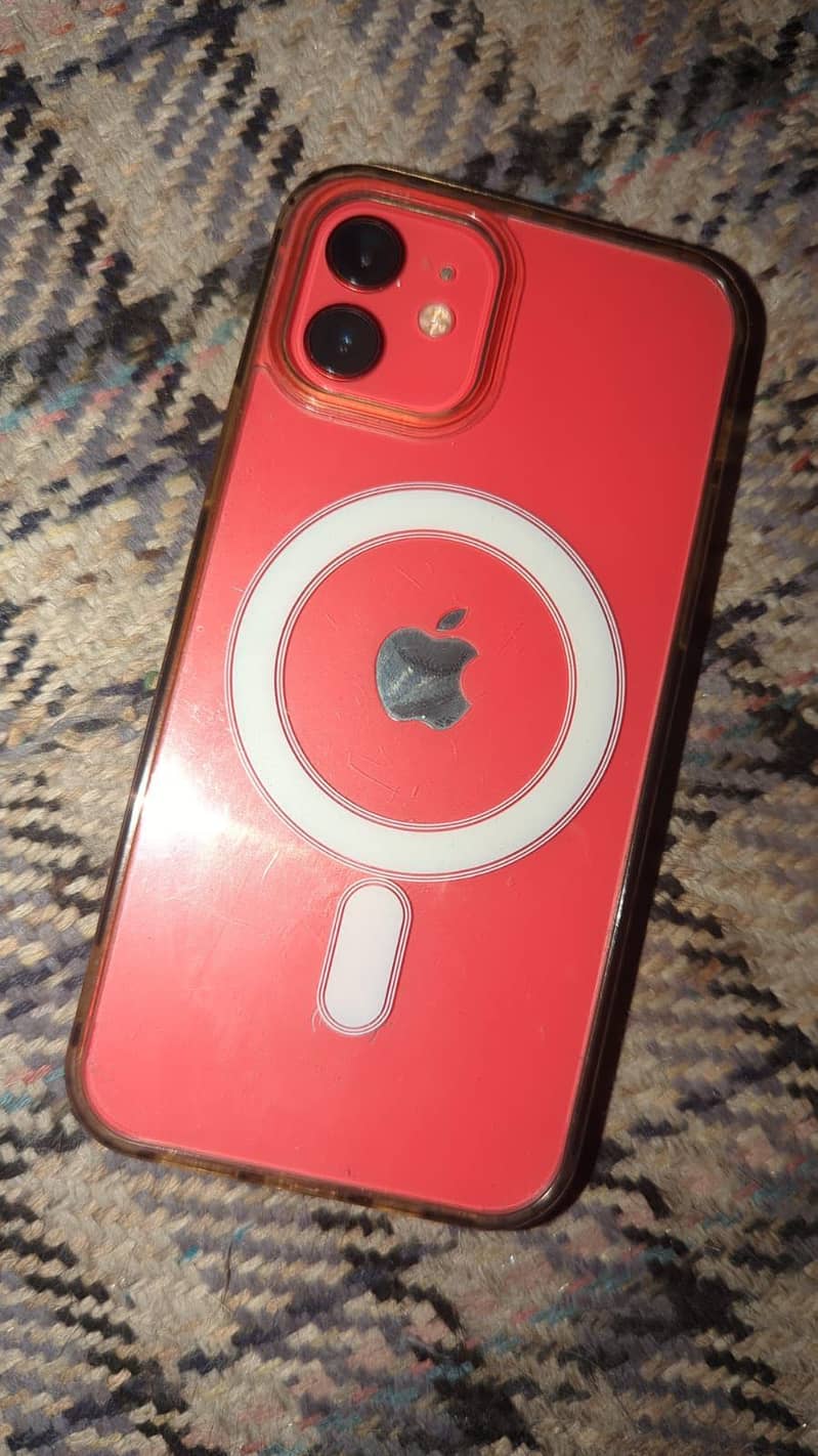 iPhone 12 0